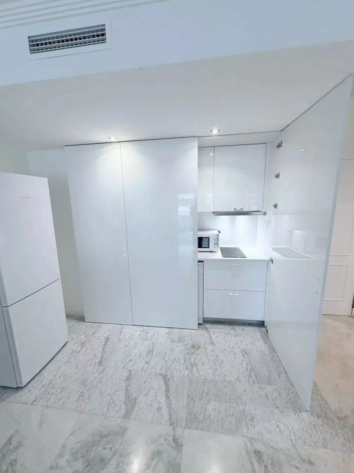 ShowFeedImage-eb3e3e 1-bedroom Apartment In Marbella, Spain (60 M²)