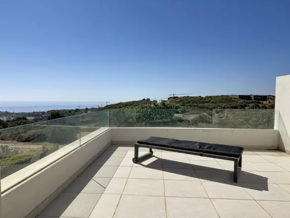 3-bedroom Apartment In Casares, Spain (184 M²)