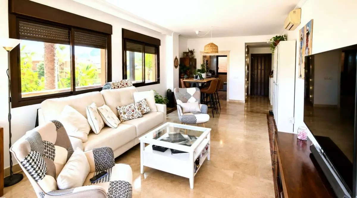 2-bedroom Apartment In Estepona, Spain (151 M²)