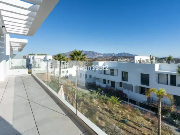 3-bedroom Apartment In Mijas, Spain (92 M²)
