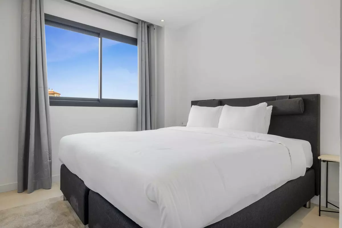 2-bedroom Apartment In Fuengirola, Spain (87 M²)