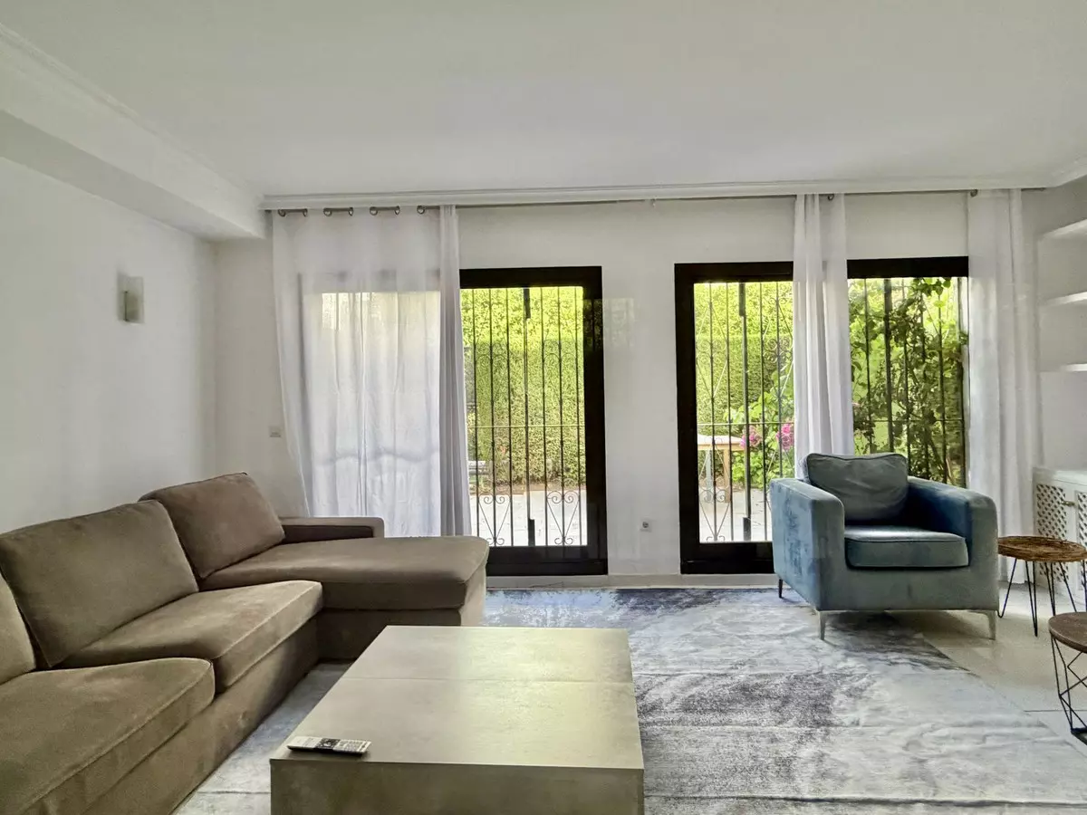 3-bedroom Town House In Marbella, Spain (171 M²)