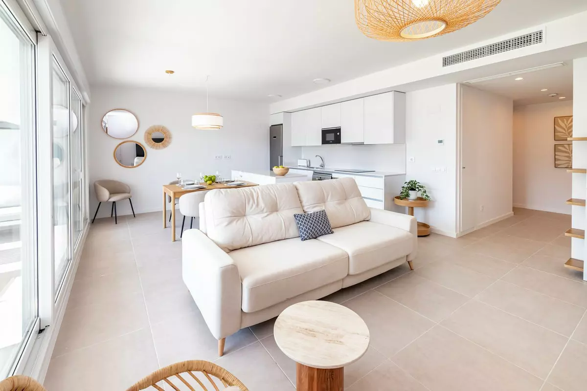 2-bedroom Apartment In Estepona, Spain (97 M²)