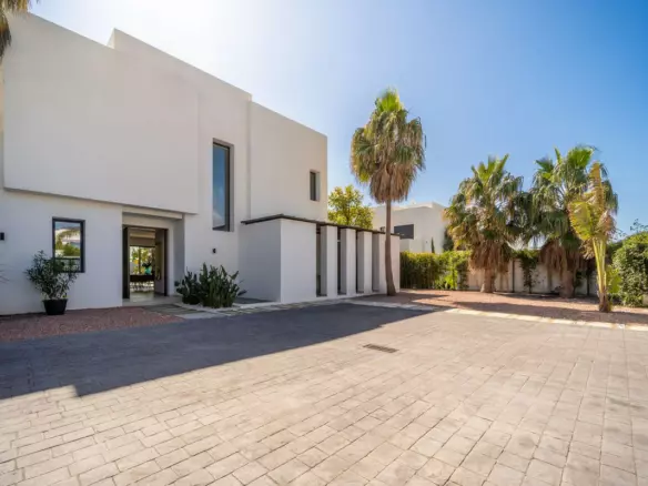 4-bedroom Villa In Mijas, Spain (538 M²)