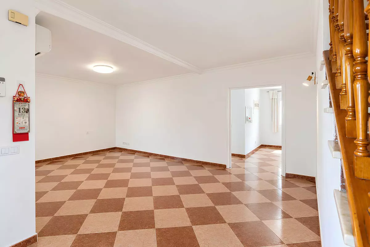 3-bedroom Villa In Fuengirola, Spain (155 M²)