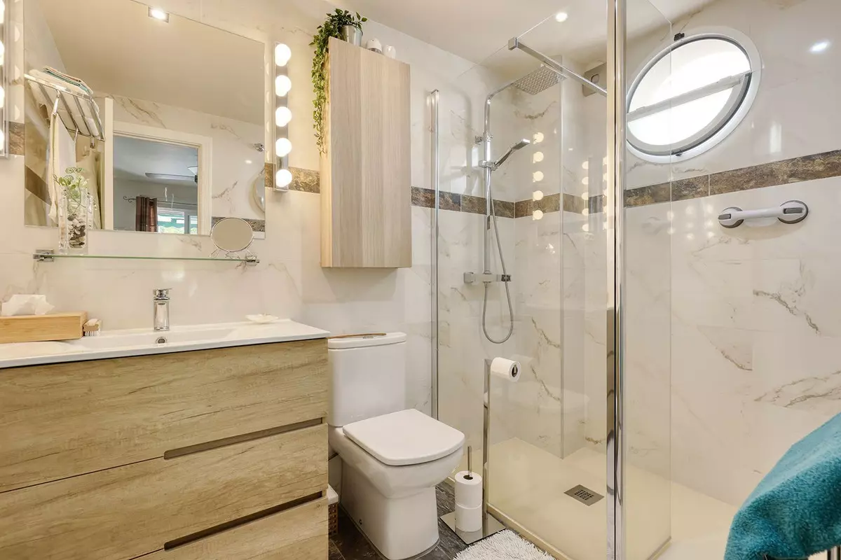 3-bedroom Apartment In Marbella, Spain (130 M²)
