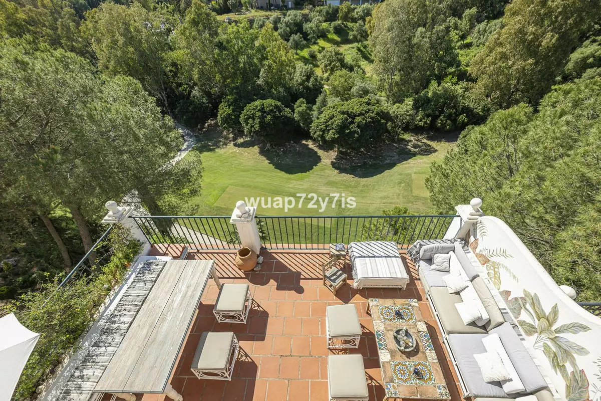 4-bedroom Villa In Benahavis, Spain (185 M²)