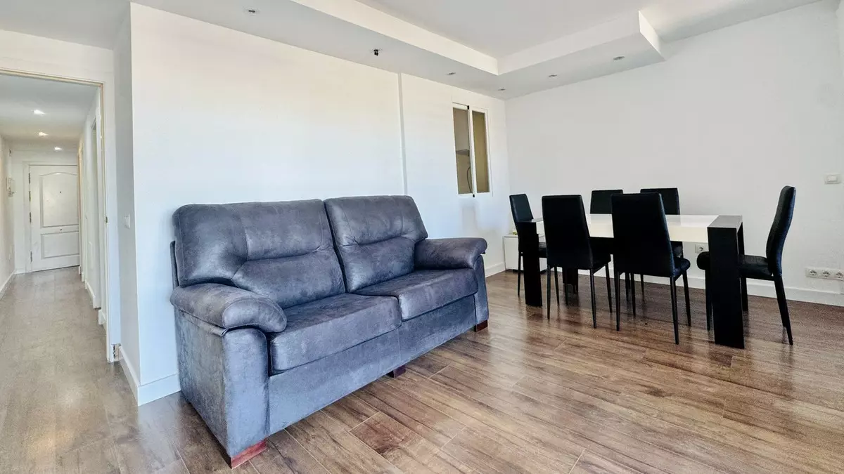 2-bedroom Apartment In Fuengirola, Spain (115 M²)