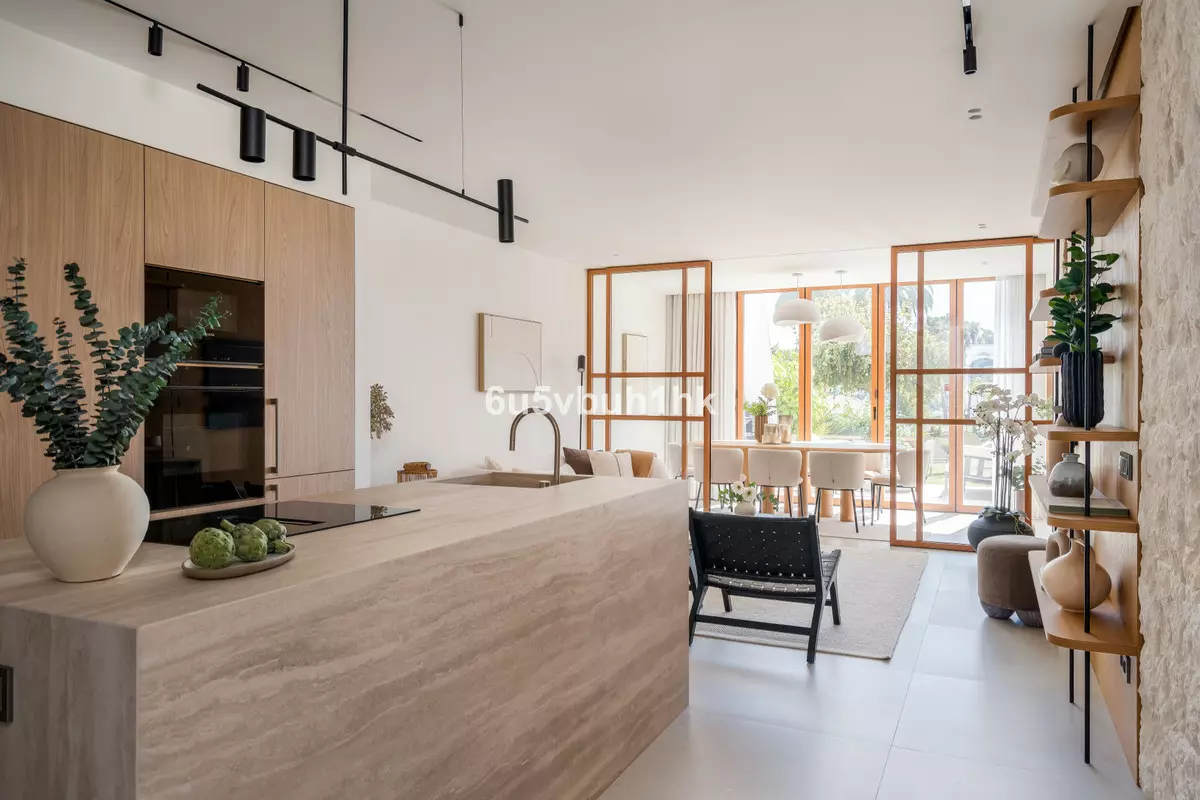 4-bedroom Town House In Marbella, Spain (170 M²)