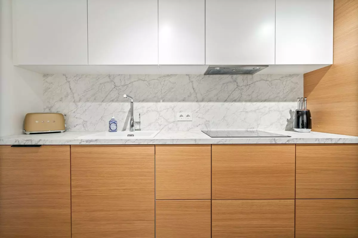 2-bedroom Apartment In Benahavis, Spain (140 M²)