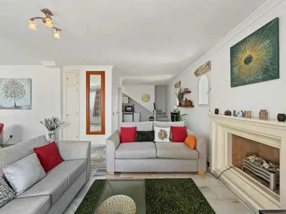 2-bedroom Apartment In Estepona, Spain (104 M²)