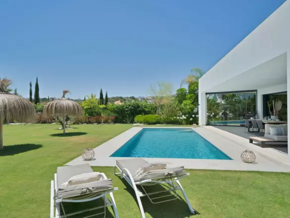 4-bedroom Villa In Mijas, Spain (314 M²)