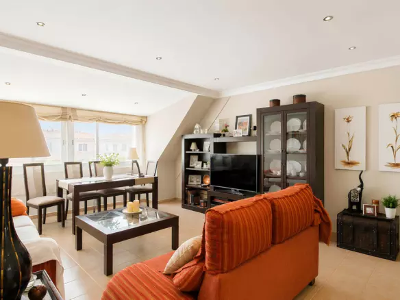 3-bedroom Apartment In Fuengirola, Spain (127 M²)