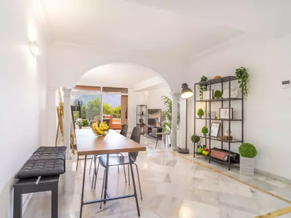 2-bedroom Apartment In Marbella, Spain (113 M²)