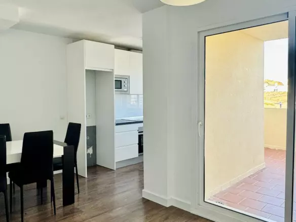 2-bedroom Apartment In Fuengirola, Spain (115 M²)