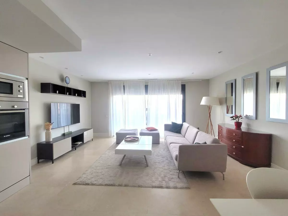 2-bedroom Apartment In Estepona, Spain (110 M²)