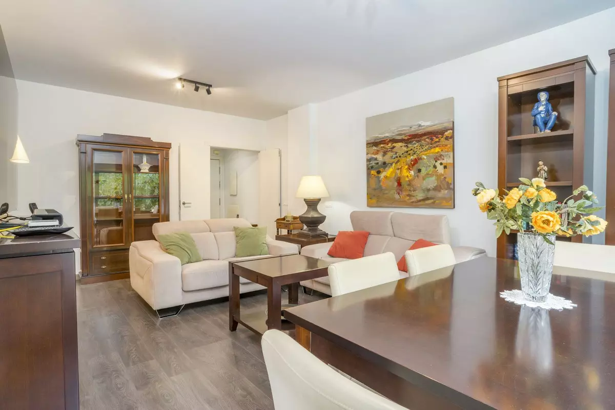3-bedroom Apartment In Estepona, Spain (115 M²)