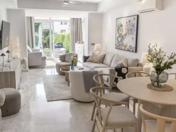 2-bedroom Apartment In Estepona, Spain (120 M²)