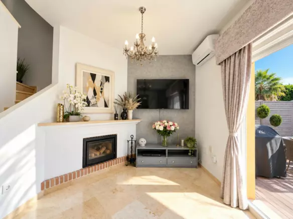 3-bedroom Villa In Manilva, Spain (97 M²)