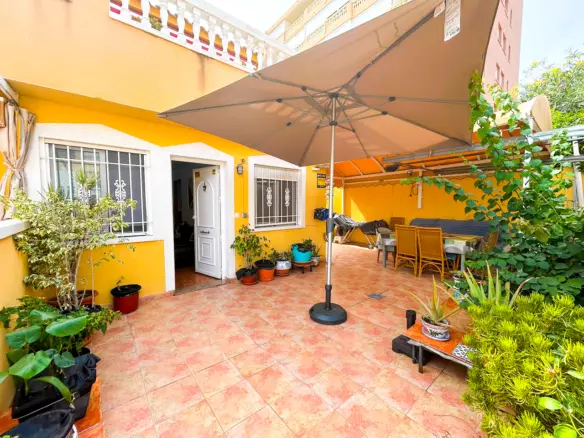 3-bedroom Apartment In Torrevieja, Spain (57 M²)