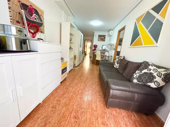 3-bedroom Apartment In Torrevieja, Spain (57 M²)