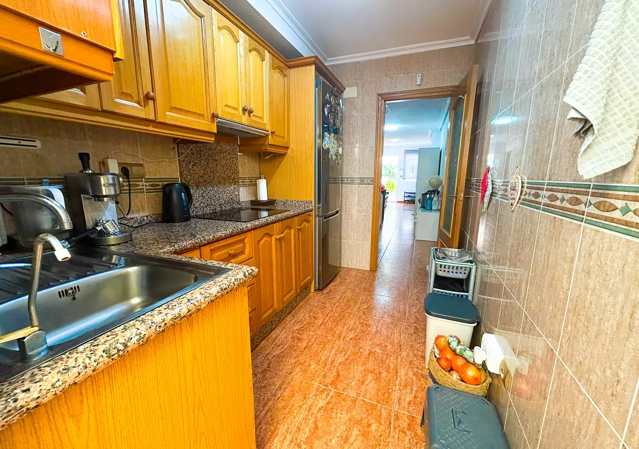 3-bedroom Apartment In Torrevieja, Spain (57 M²)
