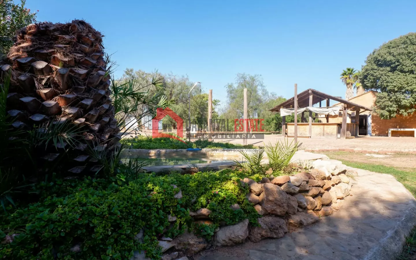 6-bedroom Farmhouse In Cheste (1.600 M²)