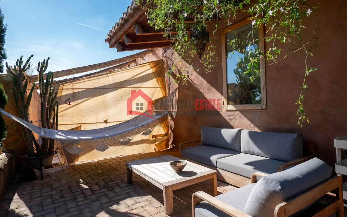 6-bedroom Farmhouse In Cheste (1.600 M²)