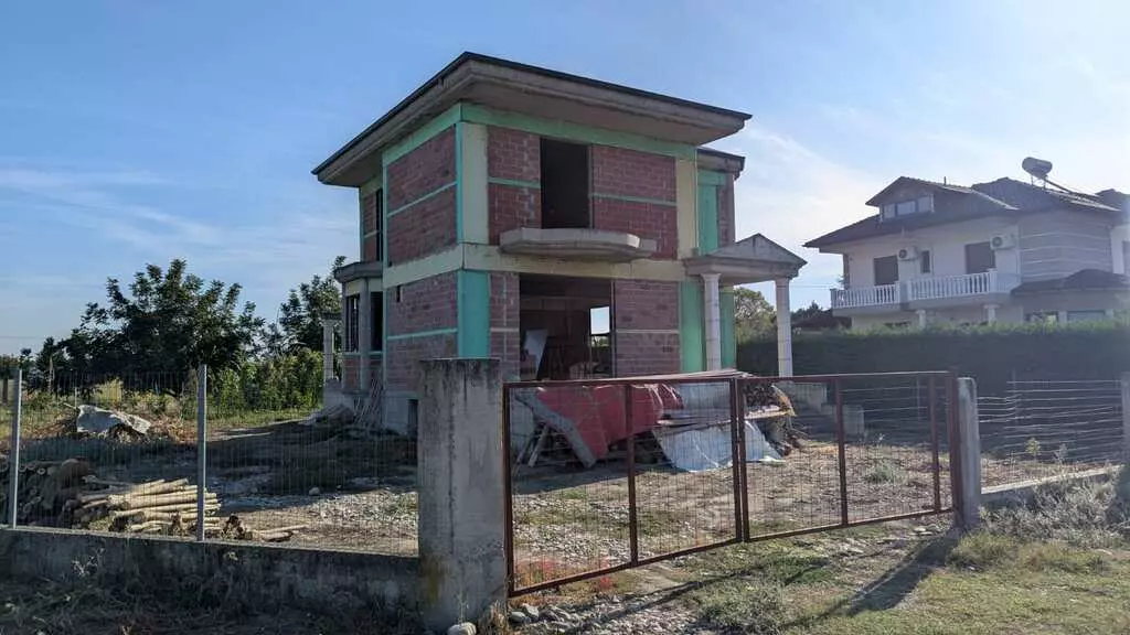 3-bedroom Detached House In Paralia, Greece (246 M²)