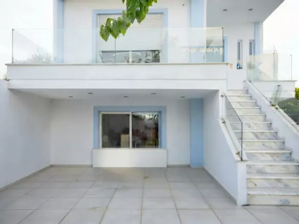 4-bedroom Detached House In Xilokastro, Greece (200 M²)