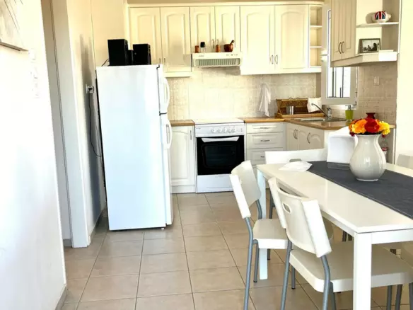 3-bedroom Complex In Vilia, Greece (380 M²)