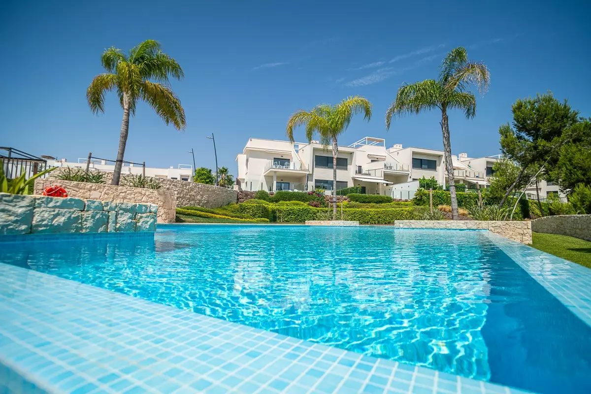 2-bedroom Apartment In Pilar De La Horadada, Spain (77 M²)