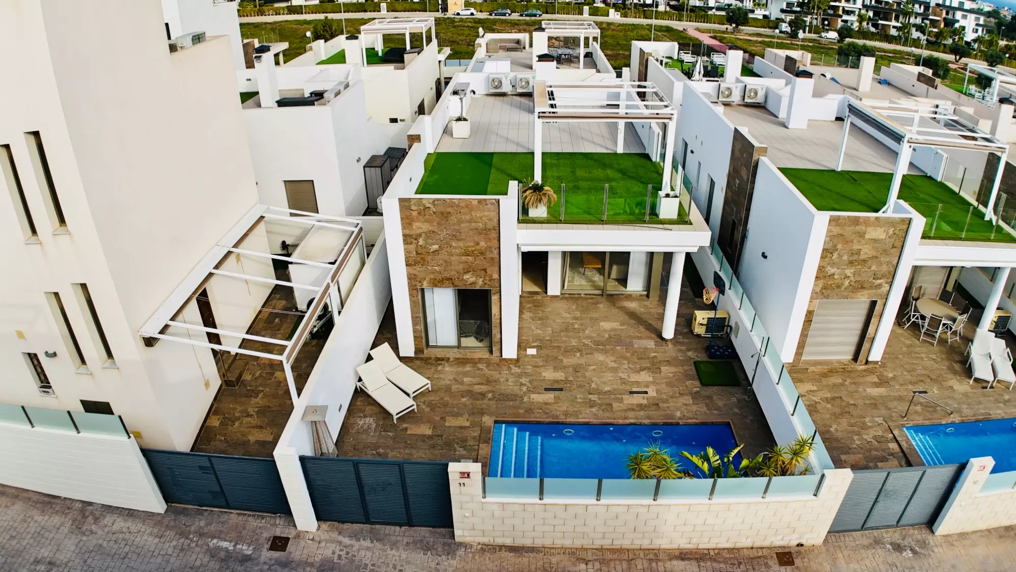 5-bedroom Villa In Orihuela Costa, Spain (221 M²)
