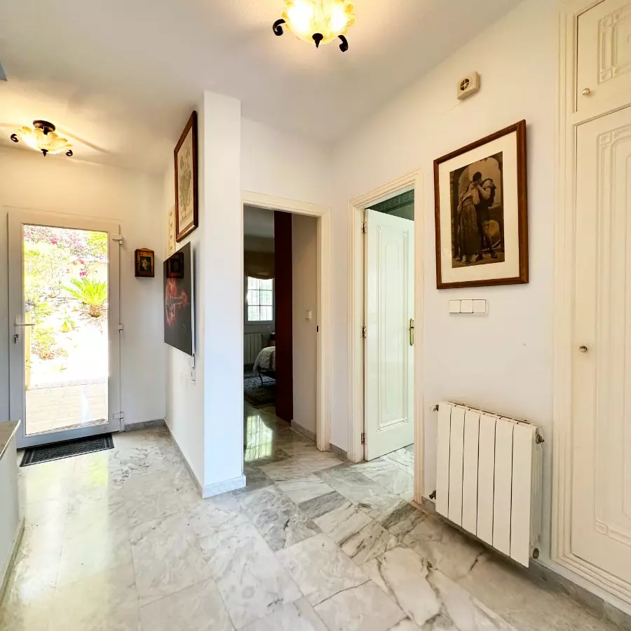 3-bedroom Villa In Orihuela Costa, Spain (131 M²)