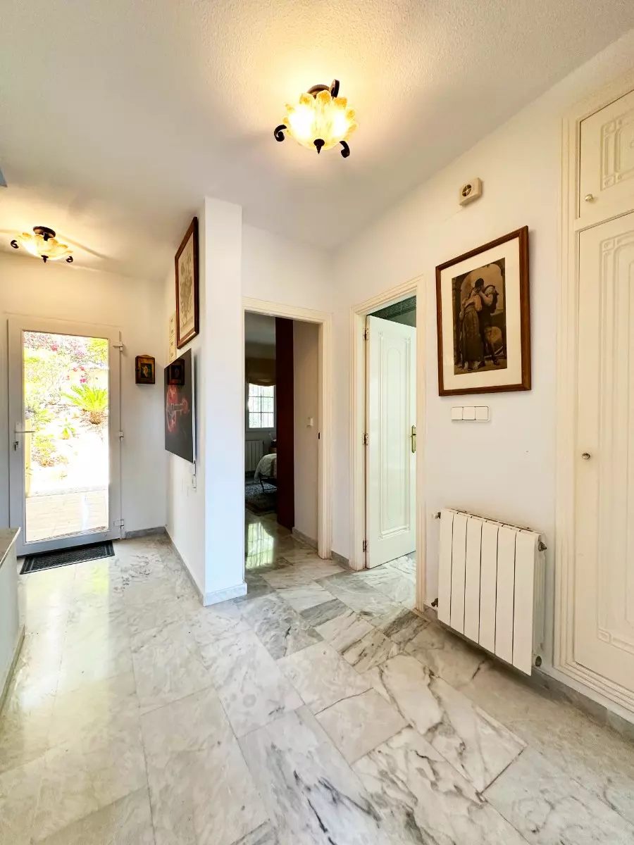 3-bedroom Villa In Orihuela Costa, Spain (131 M²)
