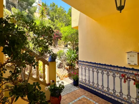 3-bedroom Villa In Orihuela Costa, Spain (131 M²)