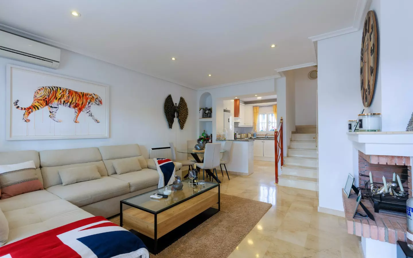 2-bedroom Townhouse In Orihuela Costa, Spain (87 M²)