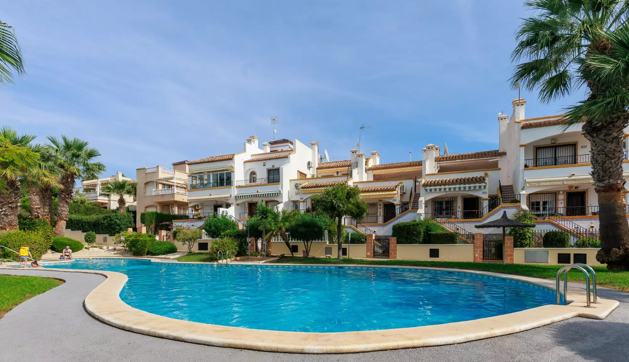 2-bedroom Townhouse In Orihuela Costa, Spain (87 M²)