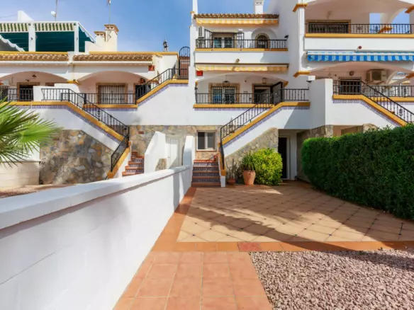 2-bedroom Townhouse In Orihuela Costa, Spain (87 M²)