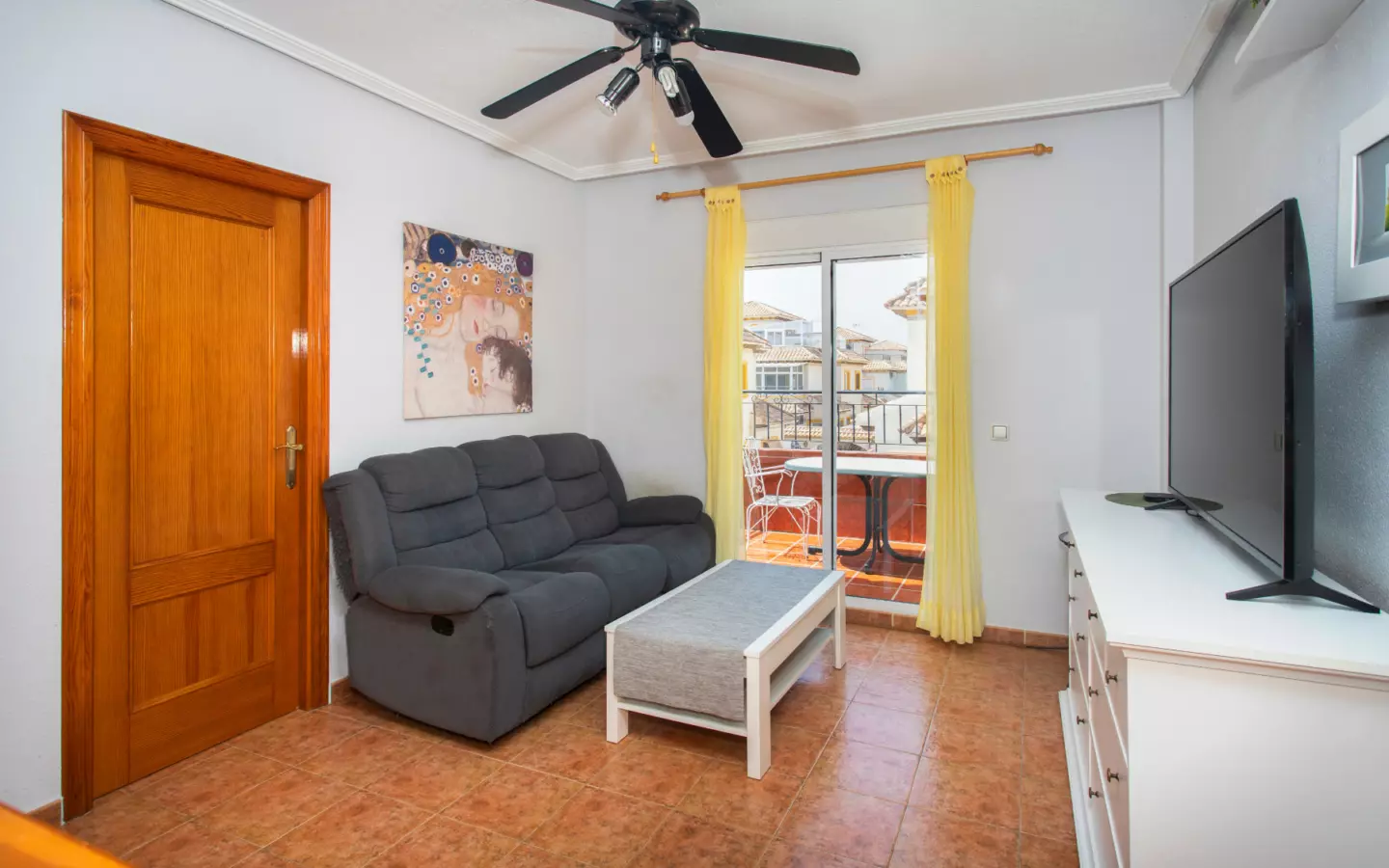 2-bedroom Apartment In Orihuela Costa, Spain (113 M²)