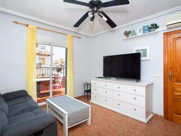 2-bedroom Apartment In Orihuela Costa, Spain (113 M²)