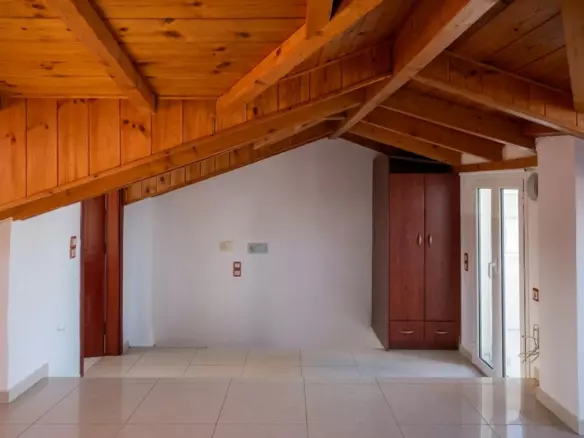 4-bedroom Detached House In Xilokastro, Greece (200 M²)