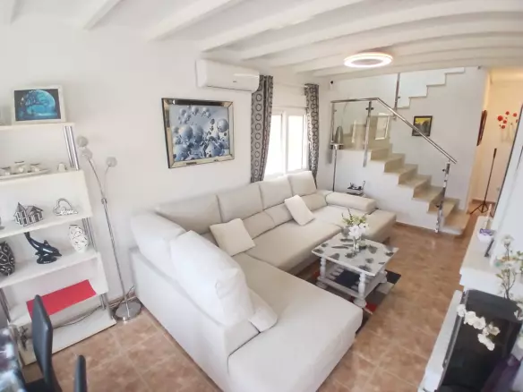 3-bedroom Villa In Villamartin, Spain (160 M²)