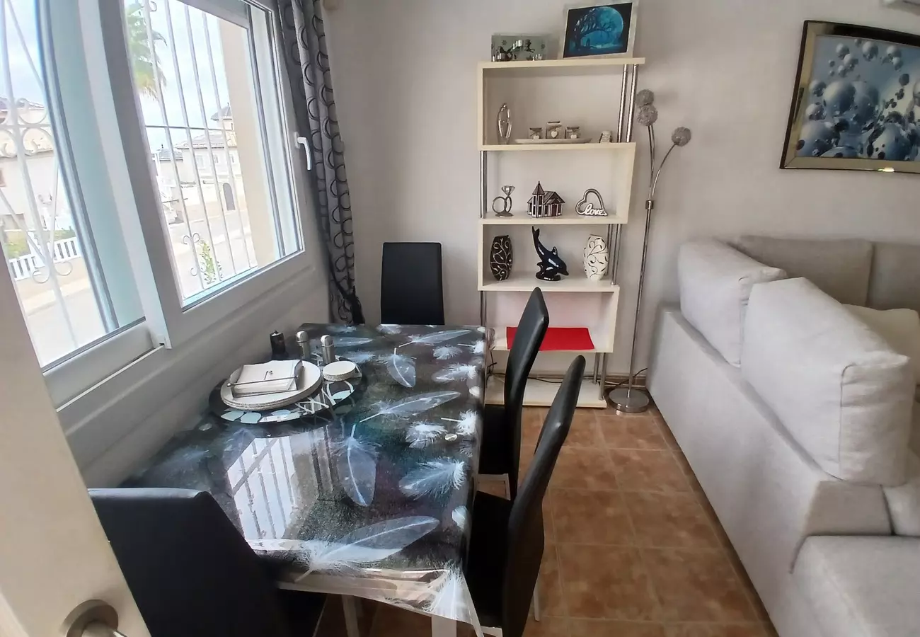 3-bedroom Villa In Villamartin, Spain (160 M²)