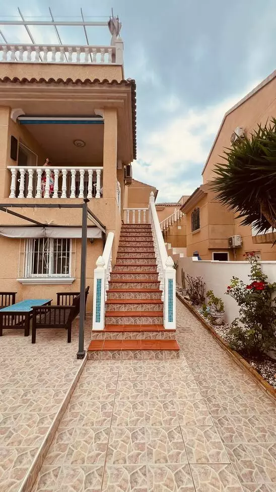 3-bedroom Villa In Villamartin, Spain (160 M²)