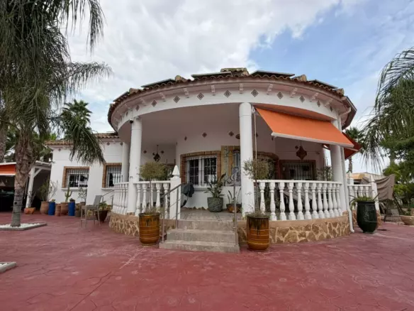 4-bedroom Villa In Catral, Spain (147 M²)