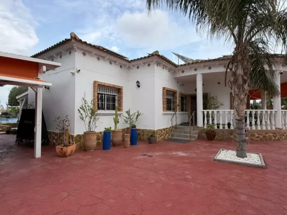 4-bedroom Villa In Catral, Spain (147 M²)