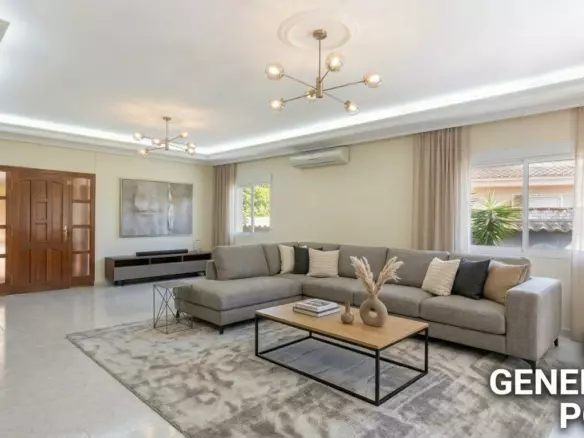5-bedroom Villa In Rojales, Spain (240 M²)