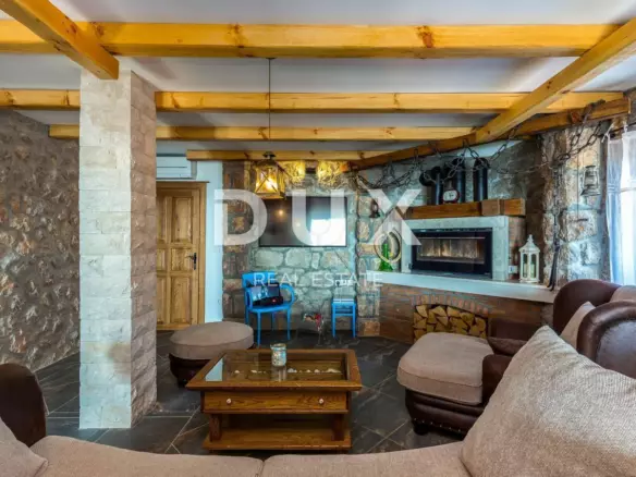 2-bedroom Villa In Jablanac, Croatia (260 M²)
