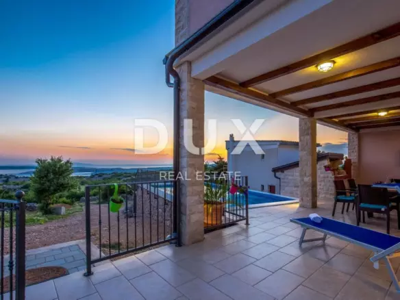 2-bedroom Villa In Jablanac, Croatia (260 M²)
